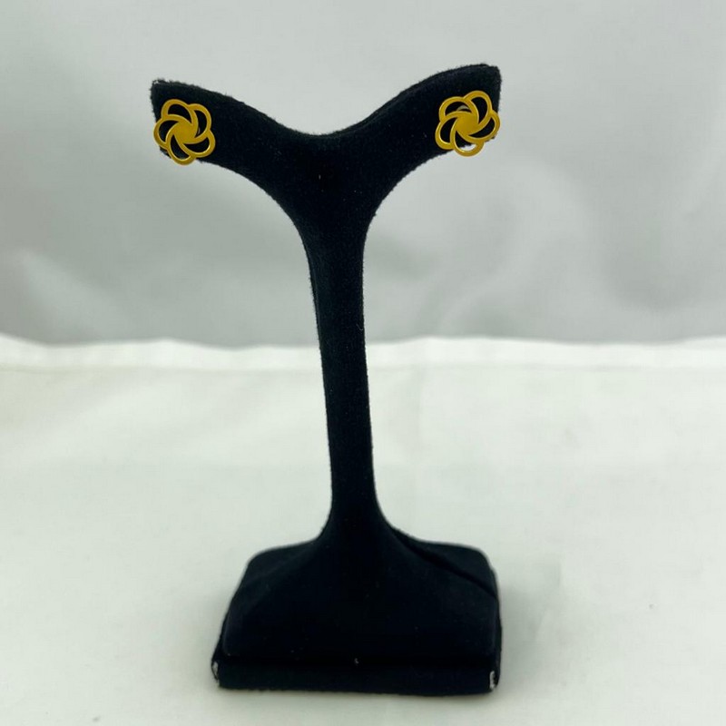 گوشواره میخی گل