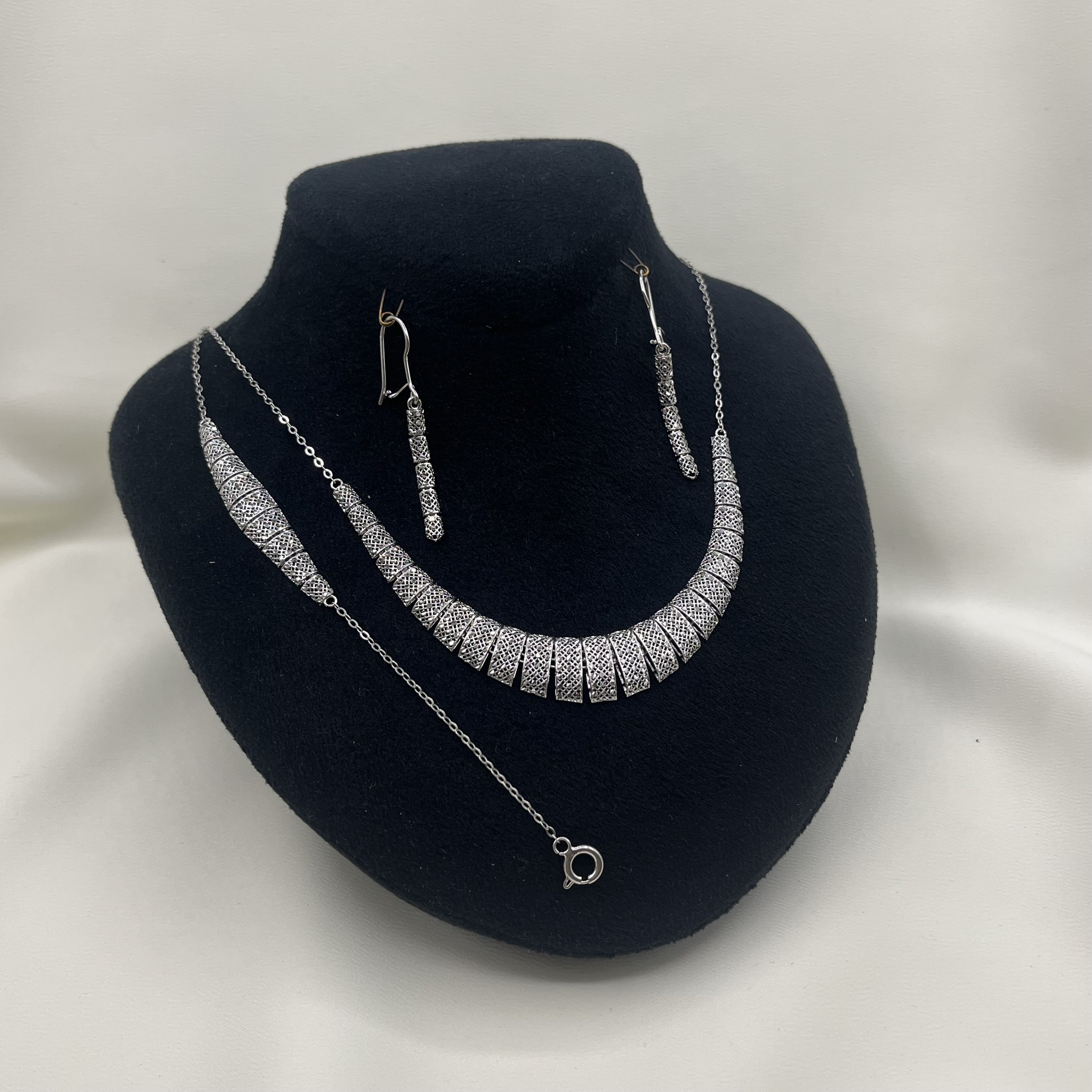 سرویس تراش
