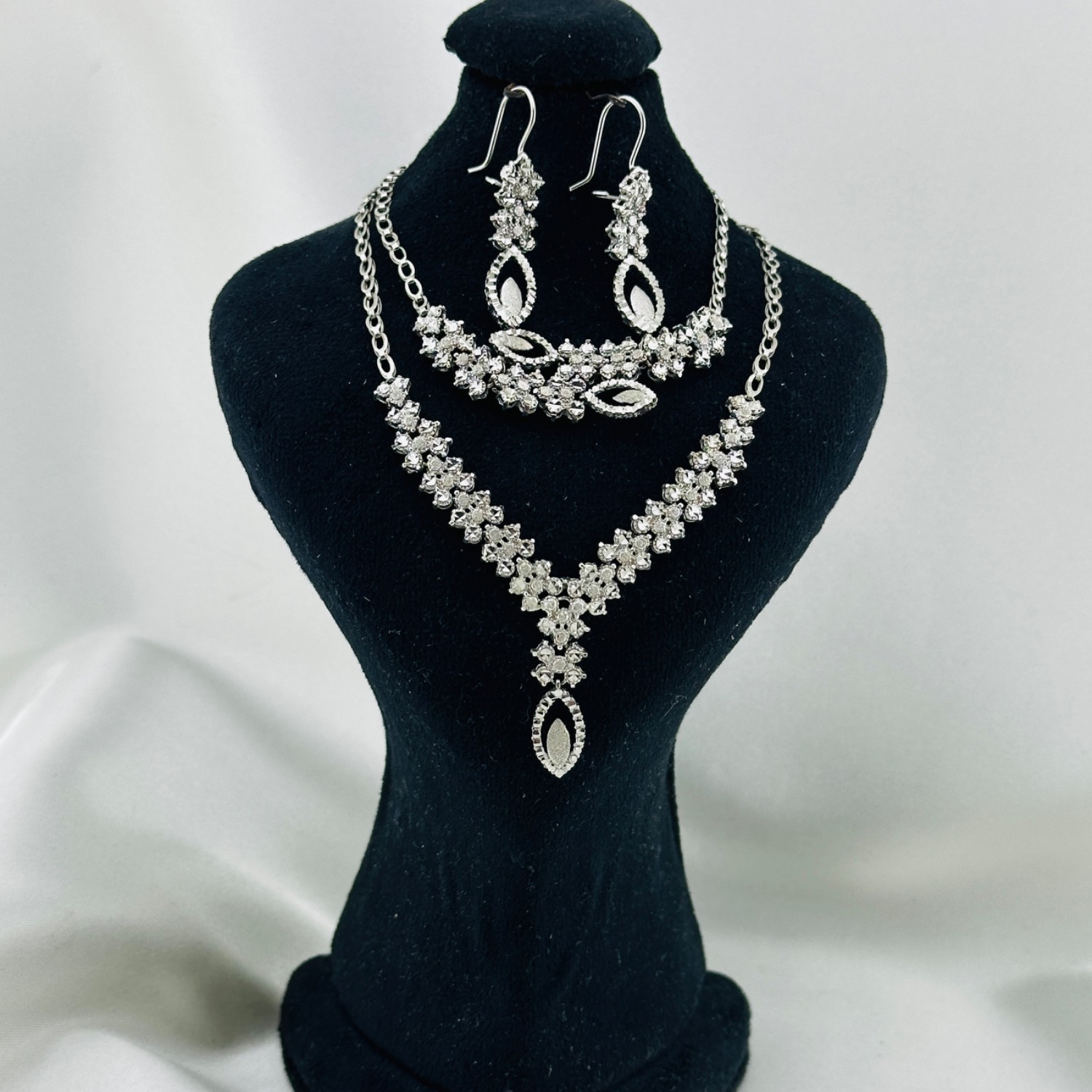 سرویس تراش
