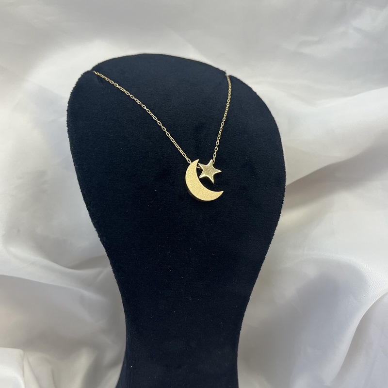 گردنبند ماه و‌ ستاره
