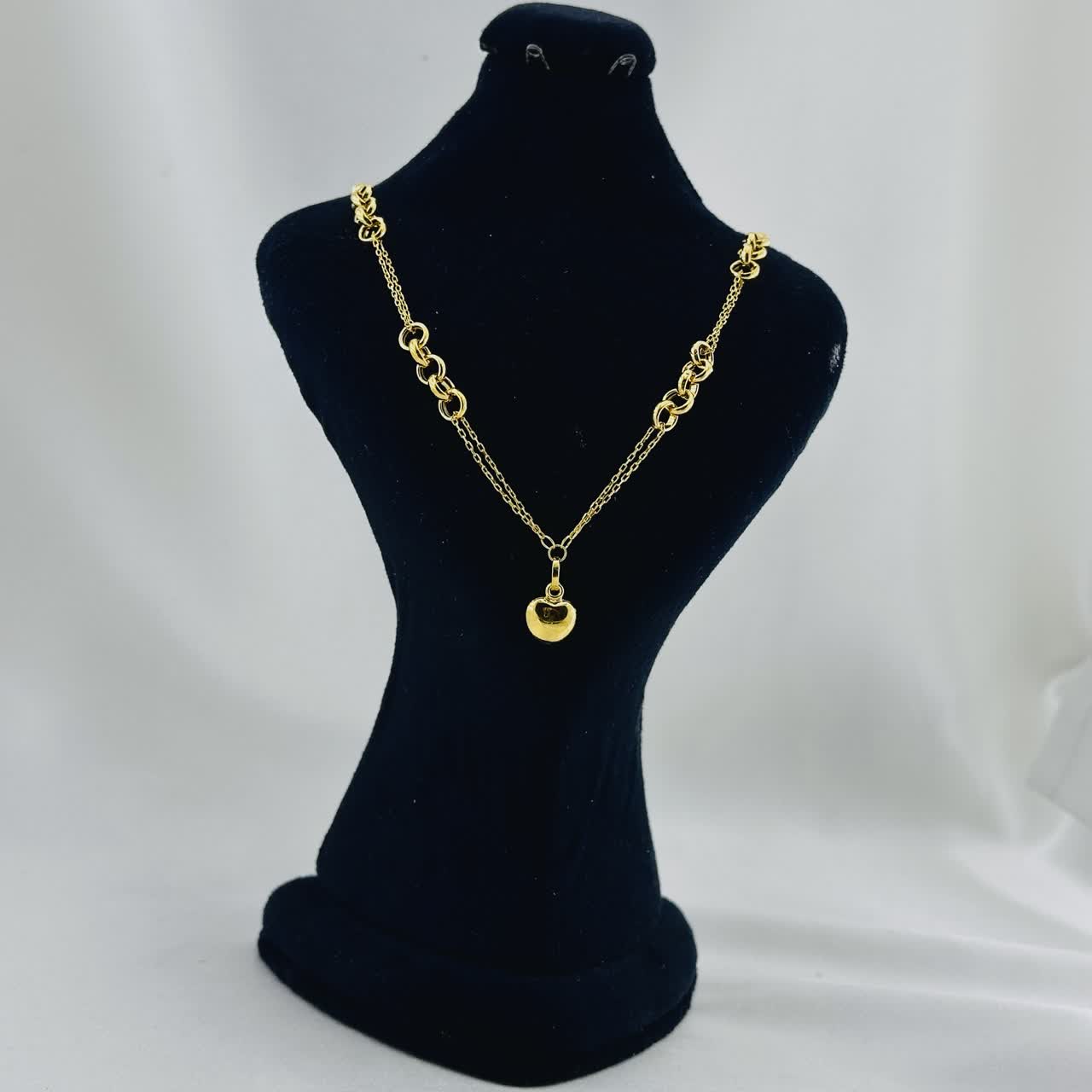 گردنبند تیفانی