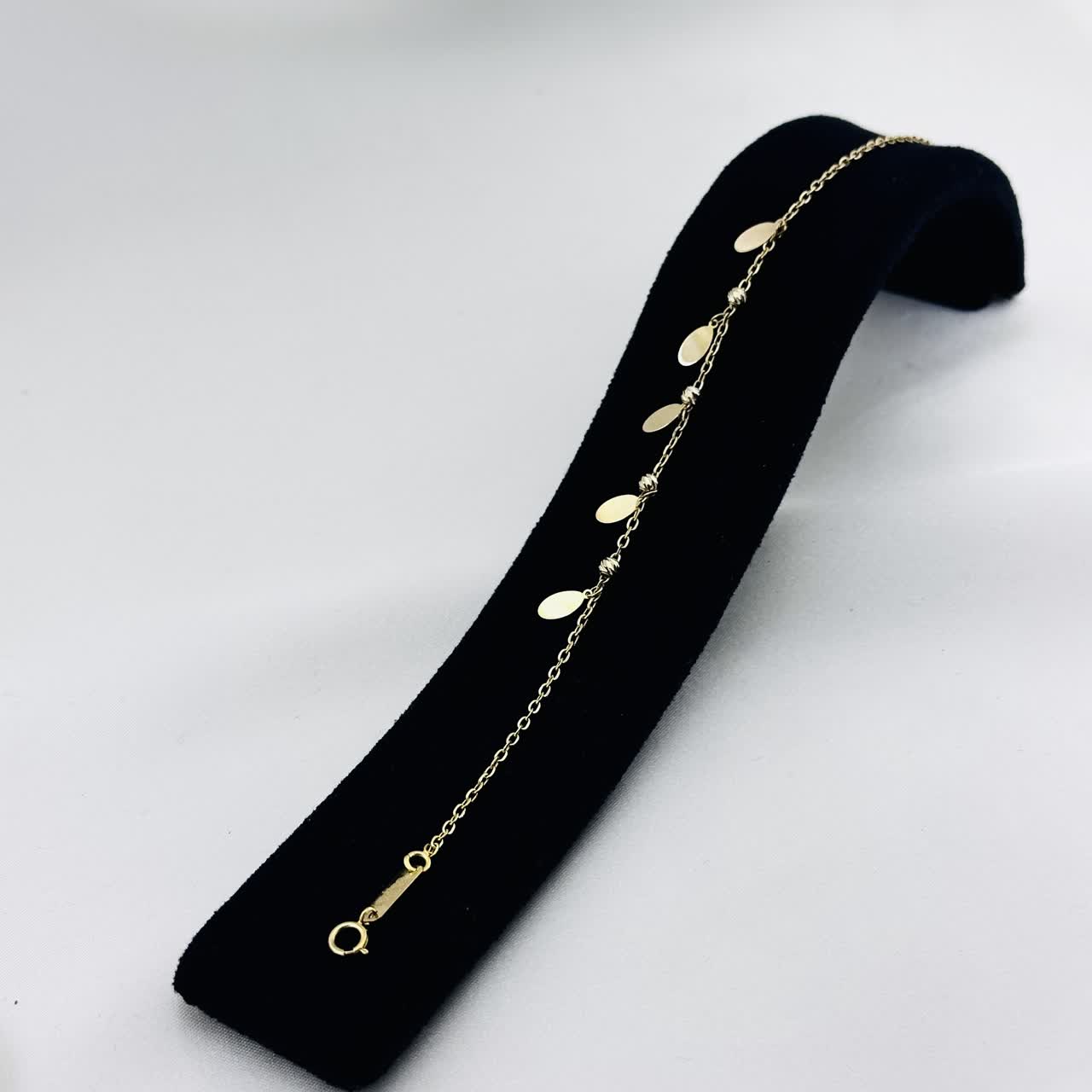 دستبند گلفام