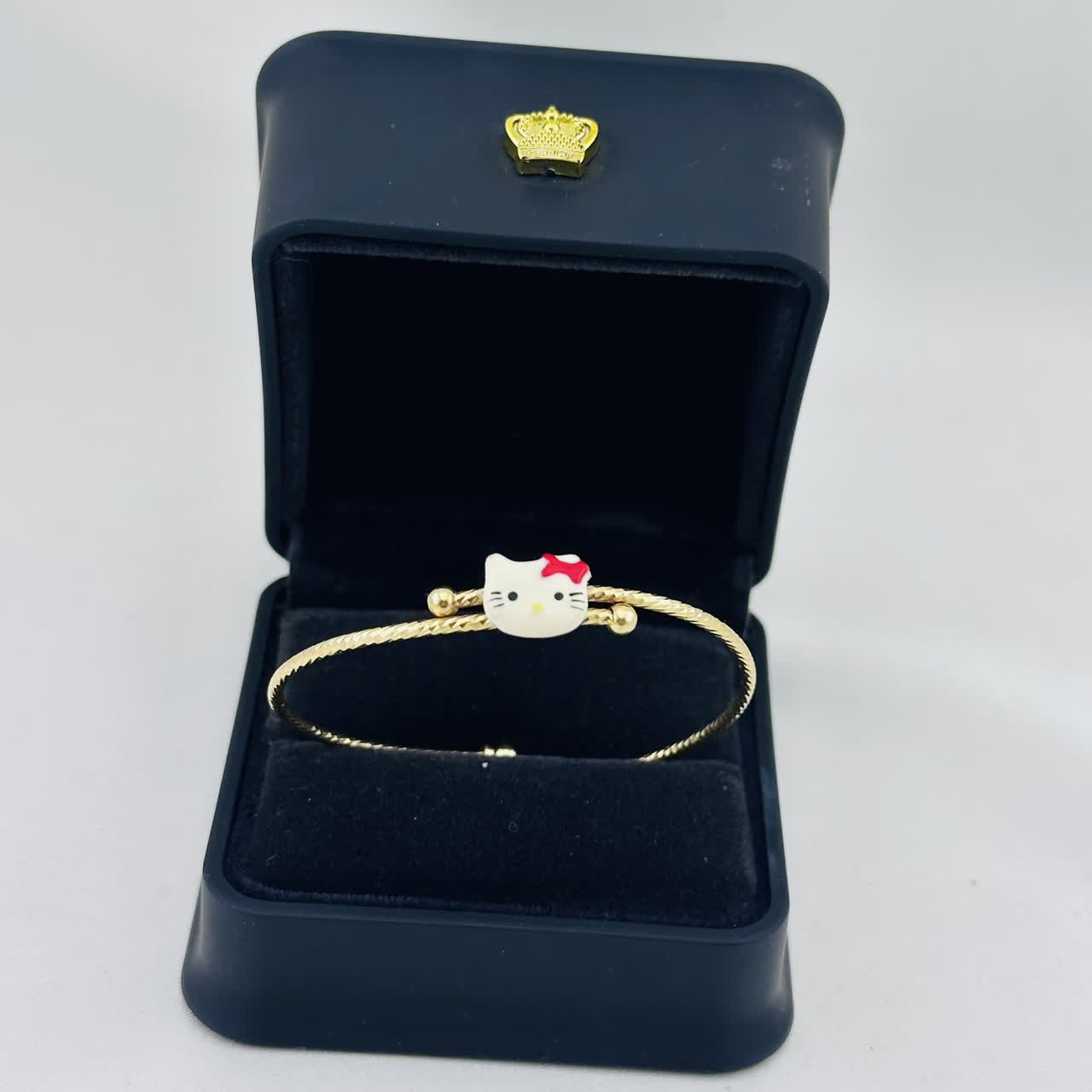 دستبند کیتی بچگانه