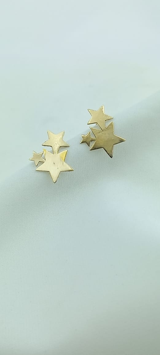 گوشواره میخی سه ستاره