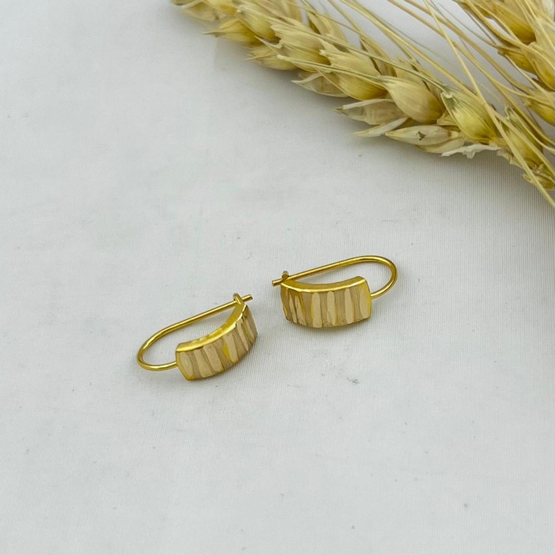 گوشواره امگا