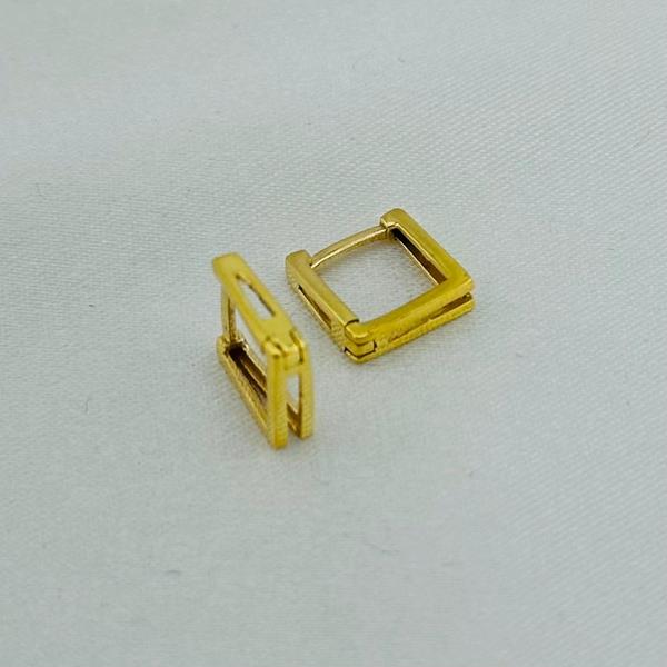 گوشواره مربع