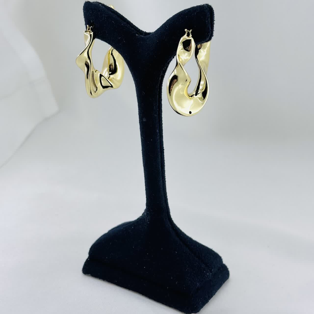 گوشواره گرازیلا